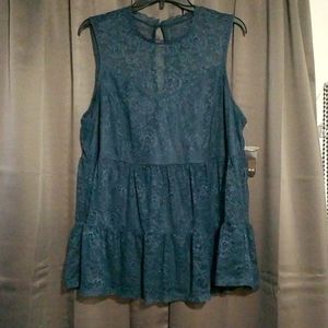Torrid size 2 sleeveless lace top
